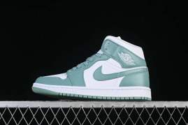 Picture of Air Jordan 1 MID _SKUfw21170436777499065fw
